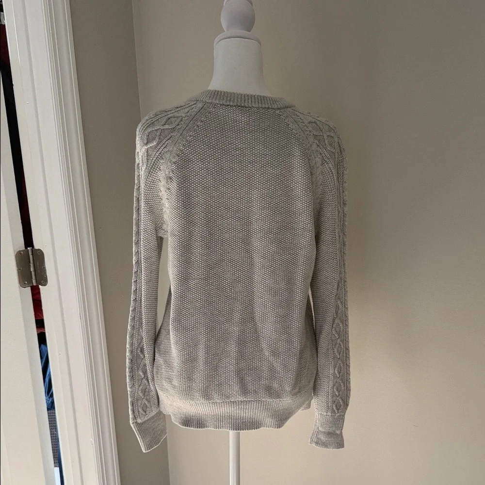 GAP Women's Light Gray Cable Knit Sweater - Picture 2 of 3